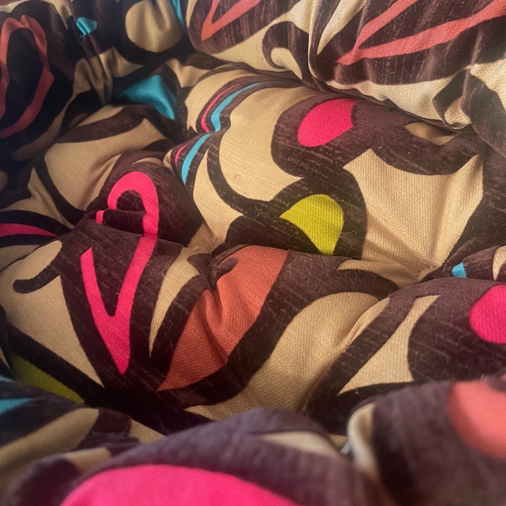 Boho Chic Bowser Donut Pet Bed - Picture 6 of 9